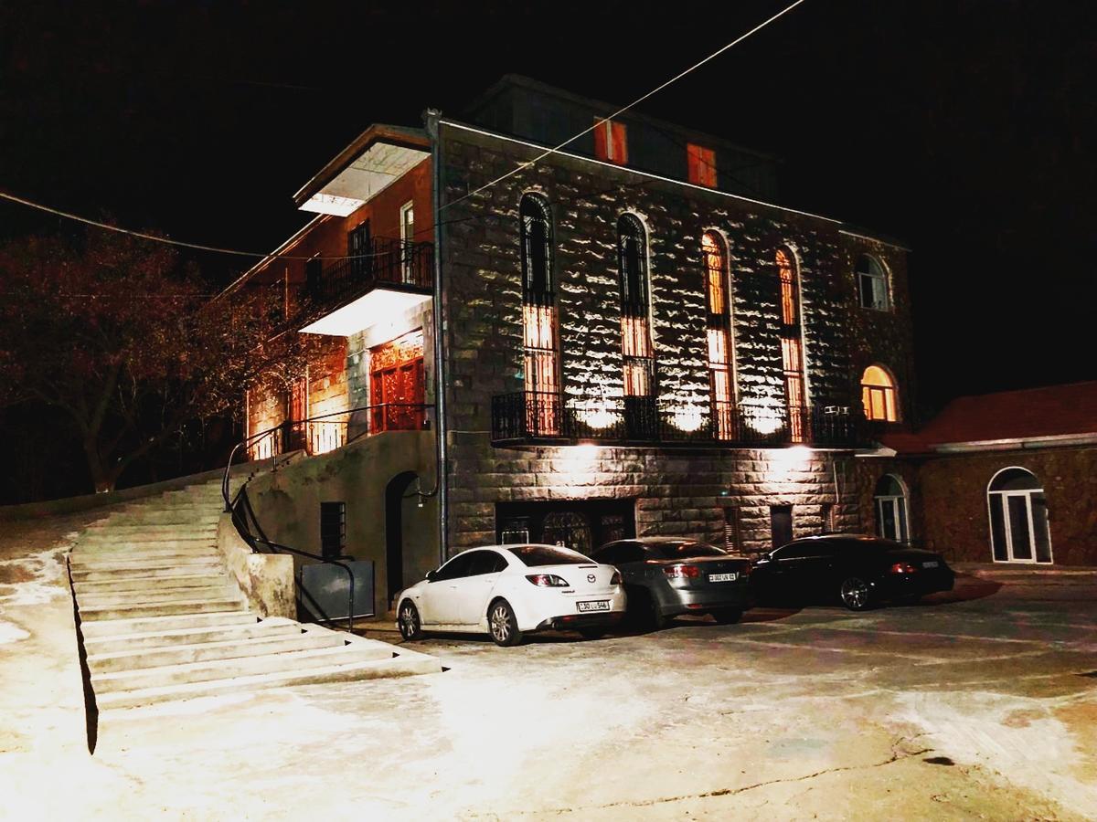 Bloor Hotel Yerevan Exterior photo